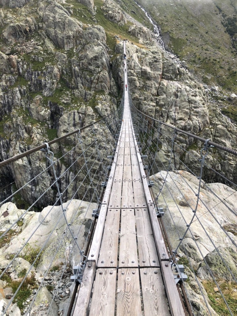 Triftsee the suspension bridge