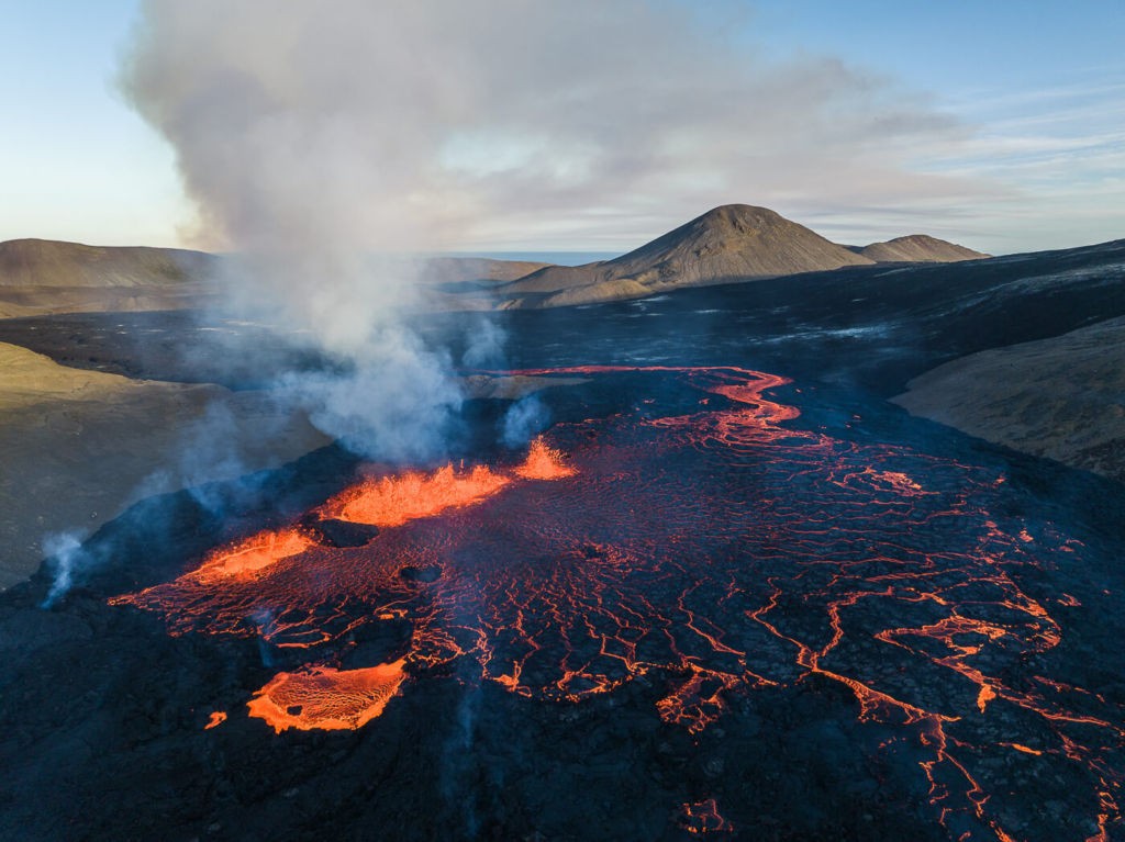 Fagradalsfjall eruption drone view