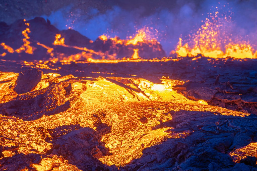 Fragradalsfjall eruption in Meradalir closeup of the lava