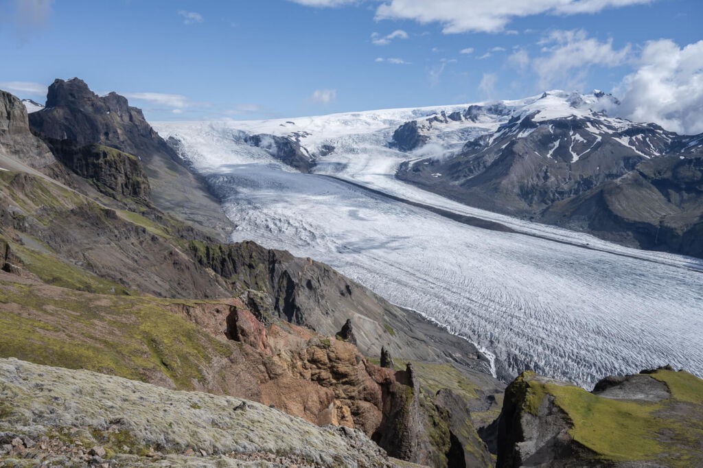the upper part of the skaftafelljokull glacier