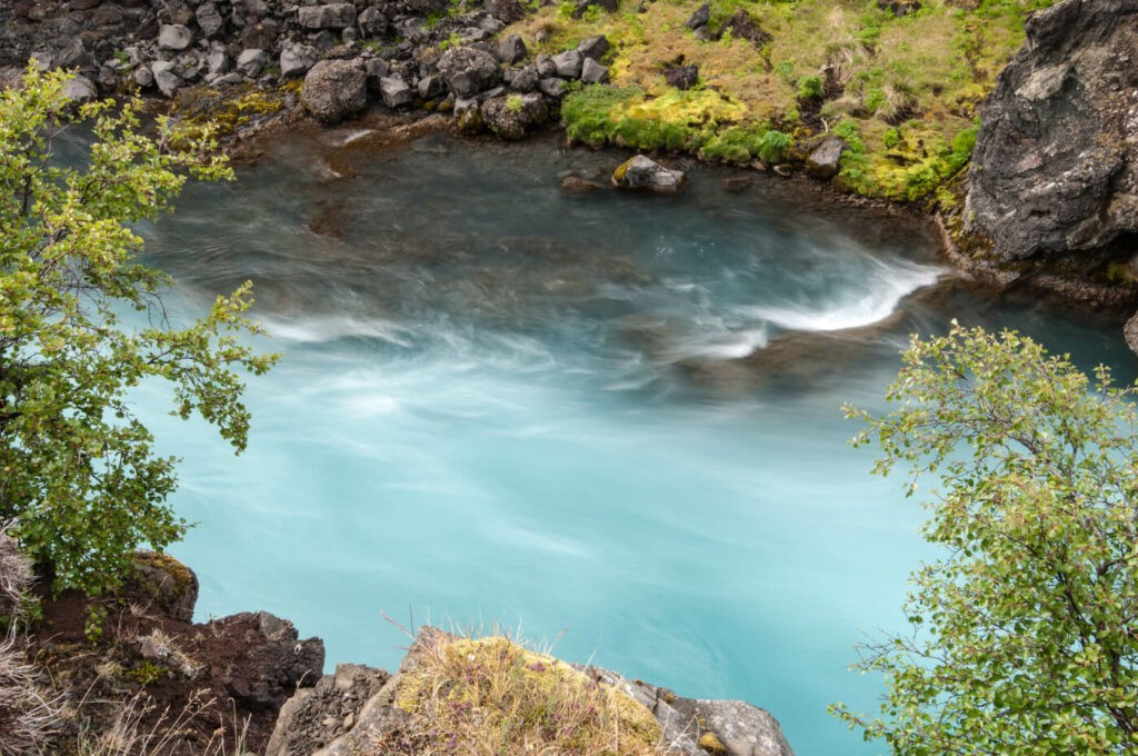 The turquoise waters of the Hvíta river