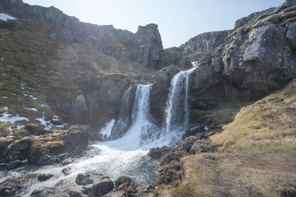 Klifbrekkufossar Waterfall
